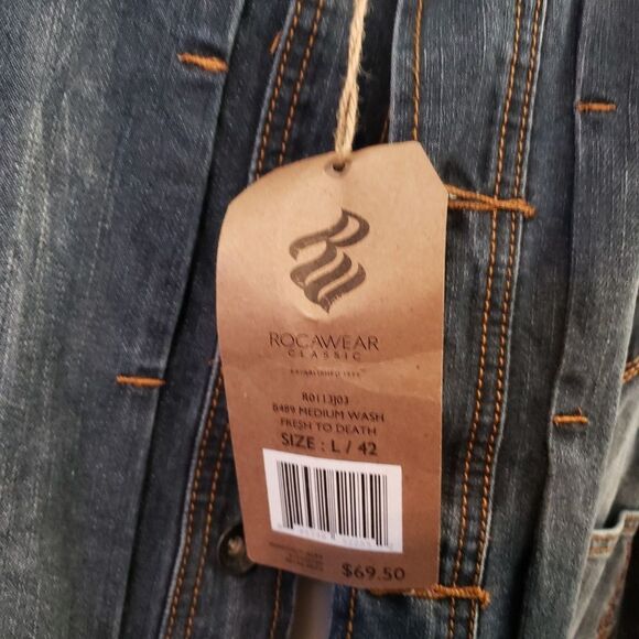 NWT Men's Rocawear Medium Wash Denim Jacket - Picture 4 of 4